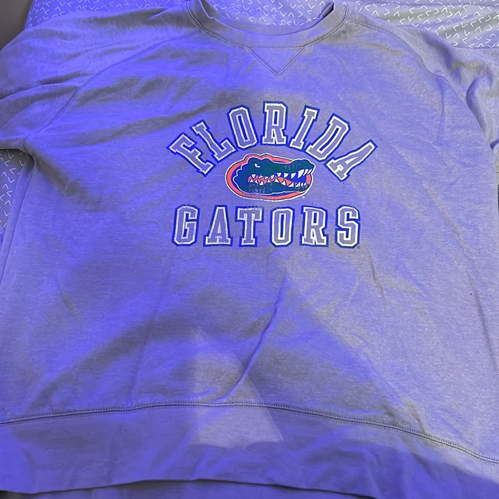 Men’s crew neck vintage